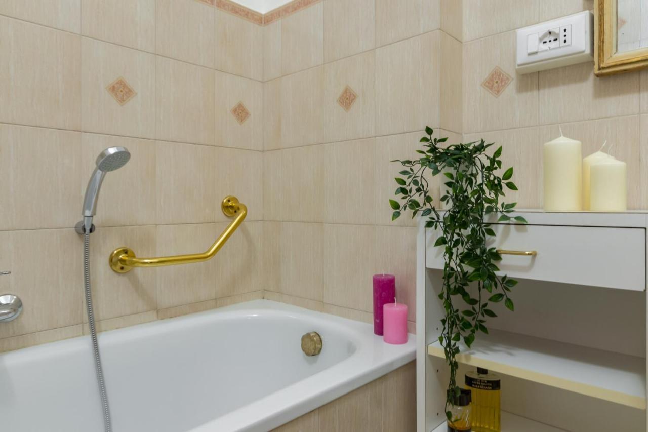 Elegante E Raffinato In Zona Crocetta Apartment Turin Exterior photo
